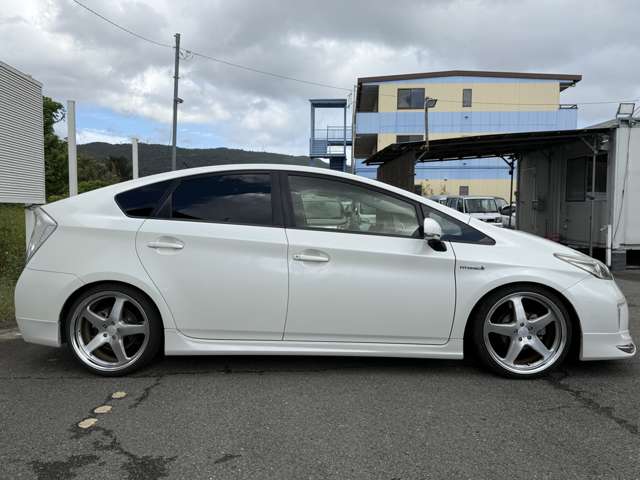 トヨタ プリウス １．８ Ｓ H26年 (関東) 99