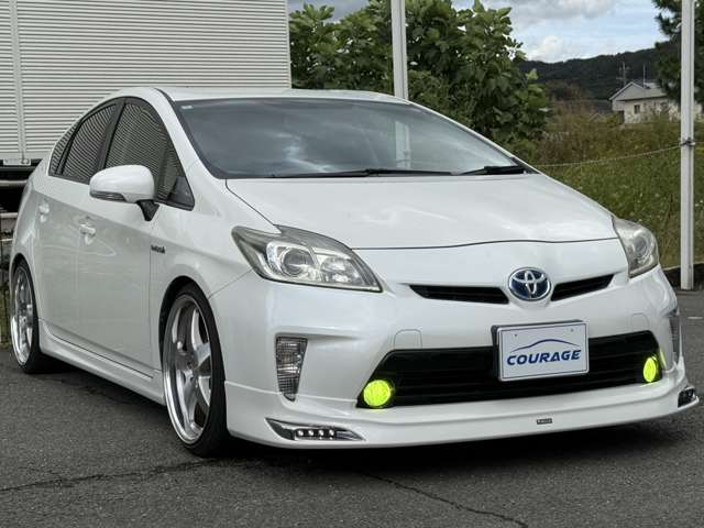 トヨタ プリウス １．８ Ｓ H26年 (関東) 99