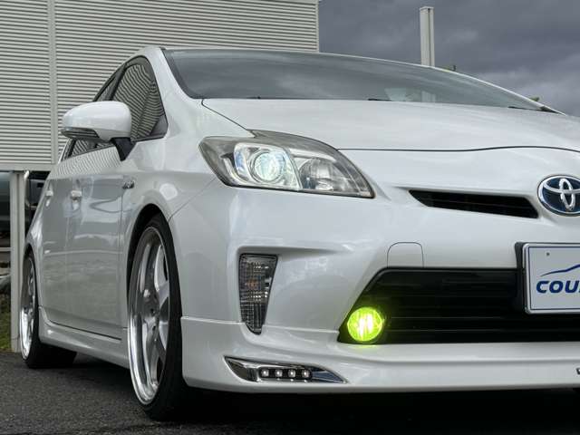 トヨタ プリウス １．８ Ｓ H26年 (関東) 99