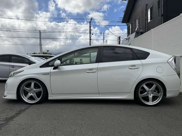 トヨタ プリウス １．８ Ｓ H26年 (関東) 99