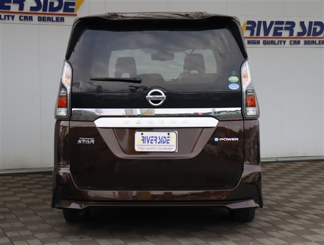 日産 セレナ １．２ Ｅ－ＰＯＷＥＲ ハイウェイスター Ｖ H30年 (関東) 99