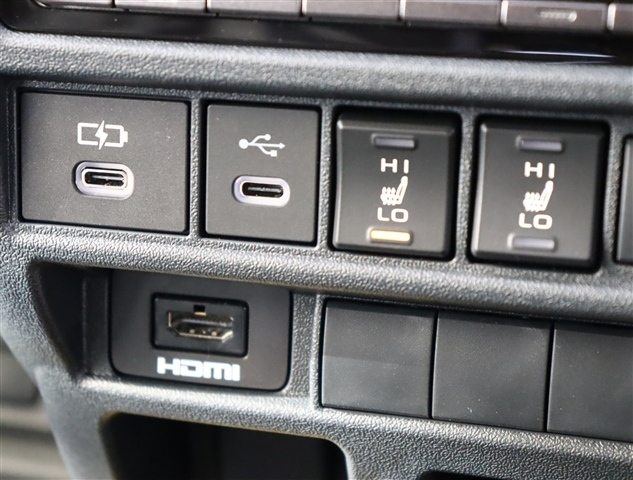トヨタ ハイエースバン ２．８ スーパーＧＬ ダークプライムＩＩ ロングボディ ディーゼルターボ R8年 (関東) 99