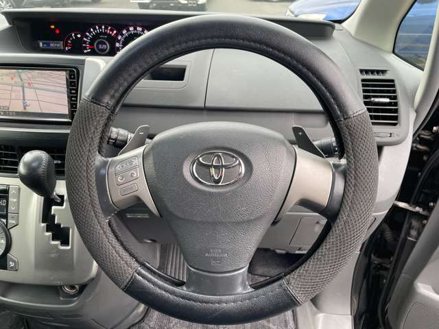 トヨタ ヴォクシー ２．０ ＺＳ 煌ＩＩ H21年 (関東) 99