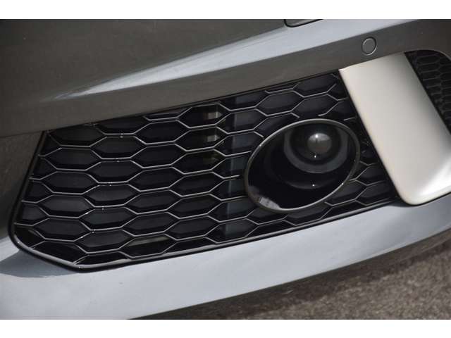 アウディ ＲＳ６　アバント パフォーマンス ４ＷＤ H29年 (関東) 99