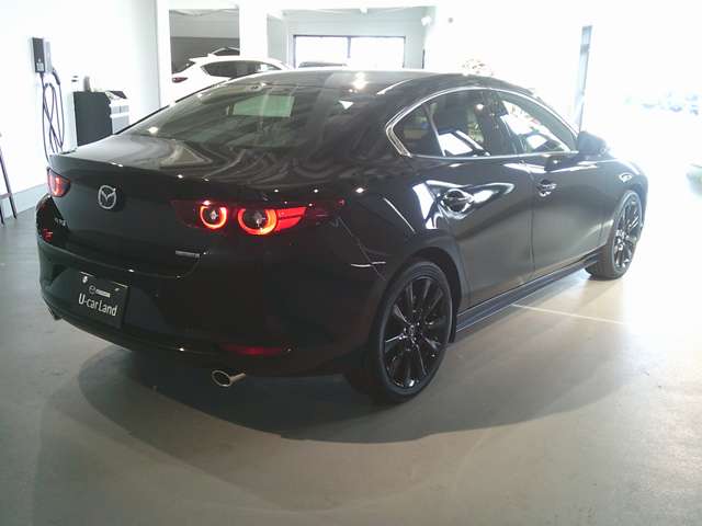 マツダ ＭＡＺＤＡ３　セダン ２．０ ２０Ｓ ブラック セレクション R7年 (関東) 99