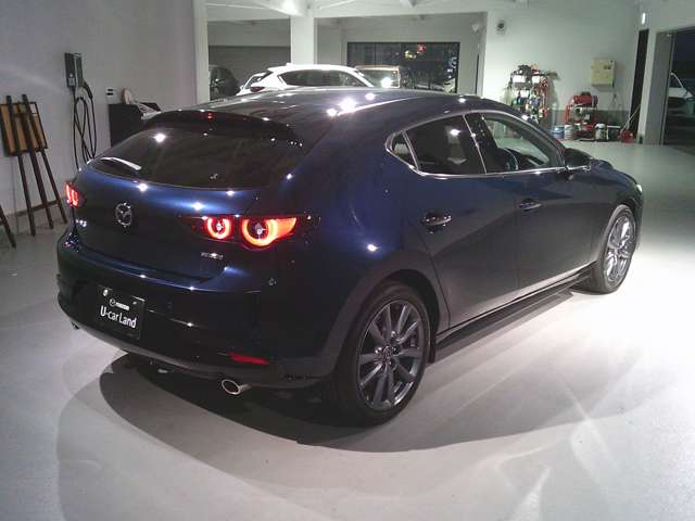 マツダ ＭＡＺＤＡ３　ファストバック ２．０ ２０Ｓ ツーリング R7年 (関東) 99