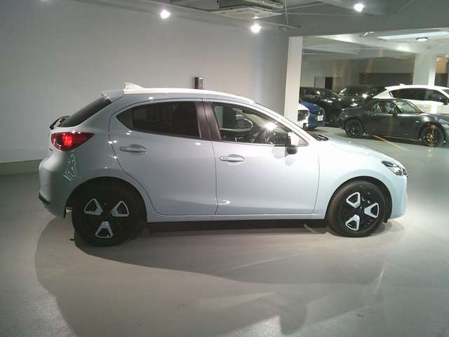 マツダ ＭＡＺＤＡ２ １．５ １５ＢＤ R6年 (関東) 99