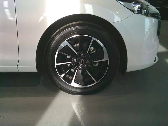 マツダ ＭＡＺＤＡ２ １．５ １５スポルト R6年 (関東) 99