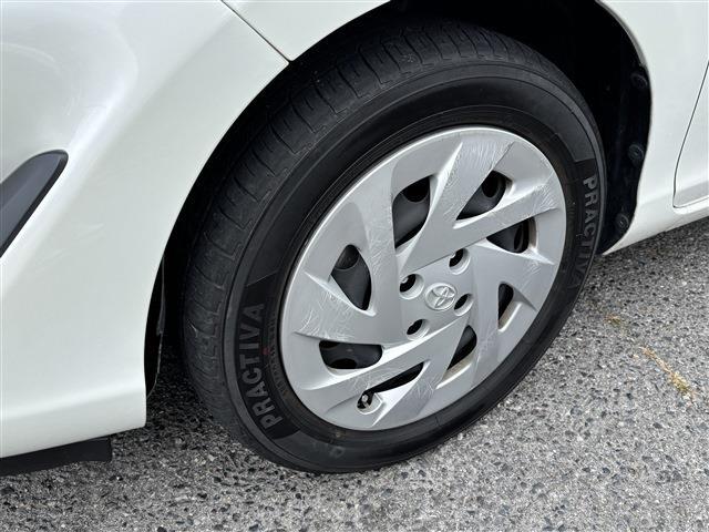 トヨタ アクア １．５ Ｓ H30年 (東海) 99