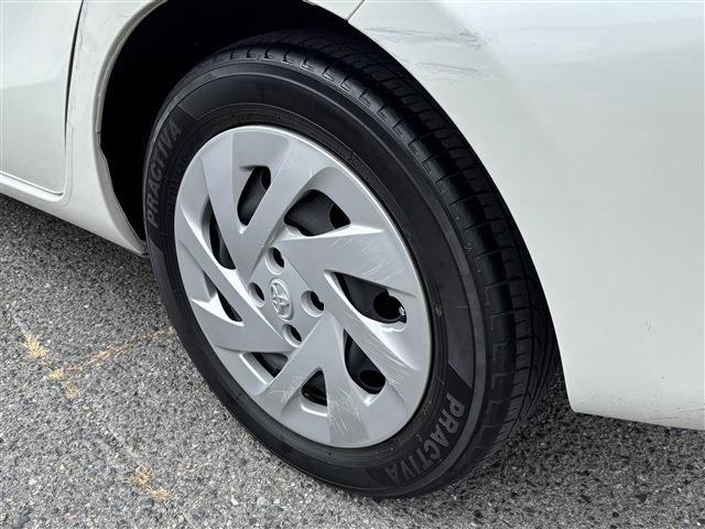トヨタ アクア １．５ Ｓ H30年 (東海) 99