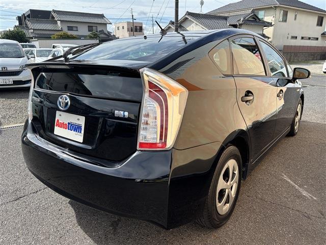 トヨタ プリウス １．８ Ｓ H25年 (東海) 99