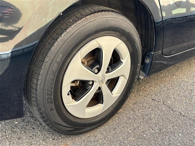 トヨタ プリウス １．８ Ｓ H25年 (東海) 99