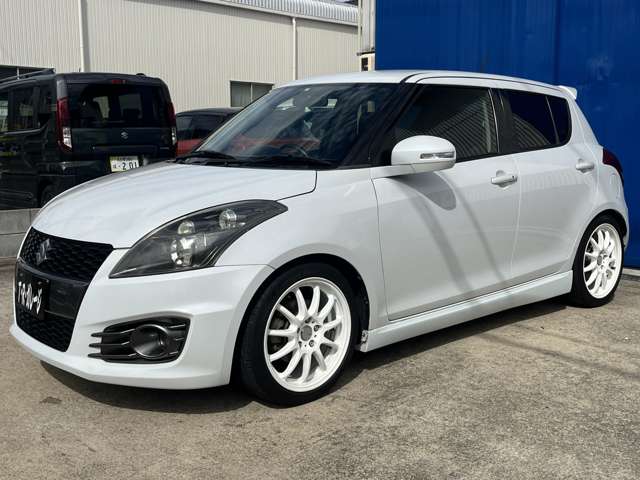スズキ スイフト １．６ スポーツ H27年 (東海) 99