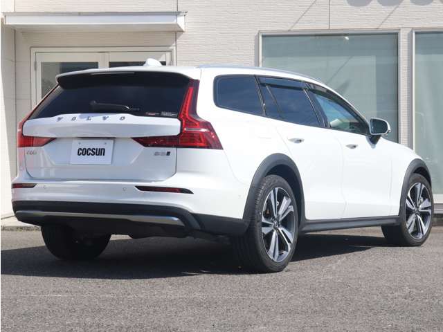 ボルボ Ｖ６０クロスカントリー ウルトラ Ｂ５ ＡＷＤ ４ＷＤ R7年 (東海) 99