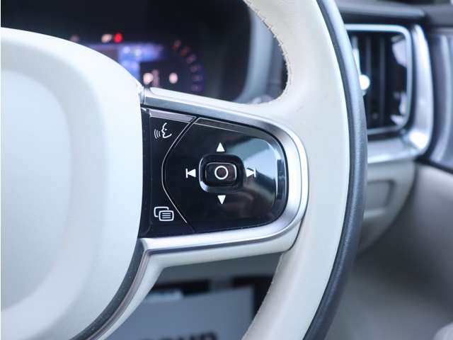 ボルボ Ｖ６０クロスカントリー ウルトラ Ｂ５ ＡＷＤ ４ＷＤ R7年 (東海) 99