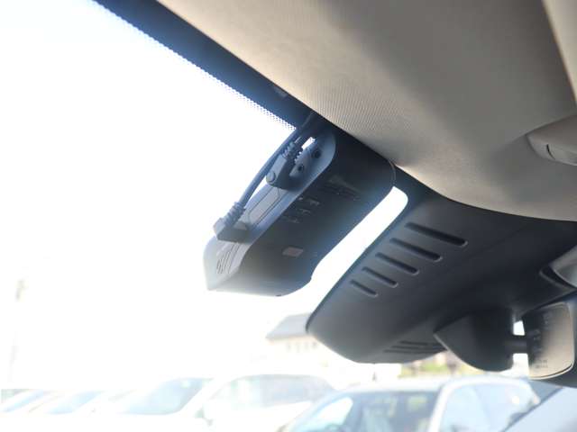 ボルボ ＸＣ６０ アルティメット Ｂ５ ＡＷＤ ４ＷＤ R4年 (東海) 99