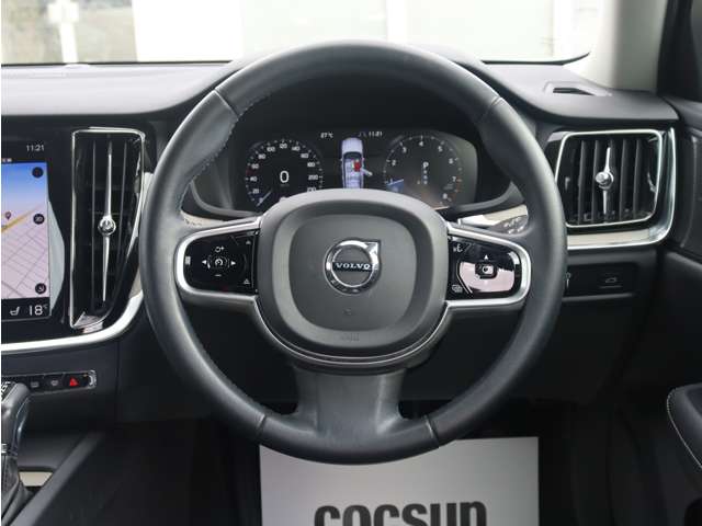 ボルボ Ｖ６０クロスカントリー Ｔ５ ＡＷＤ プロ ４ＷＤ R2年 (東海) 99