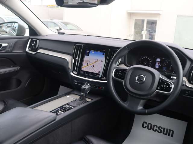 ボルボ Ｖ６０クロスカントリー Ｔ５ ＡＷＤ プロ ４ＷＤ R2年 (東海) 99