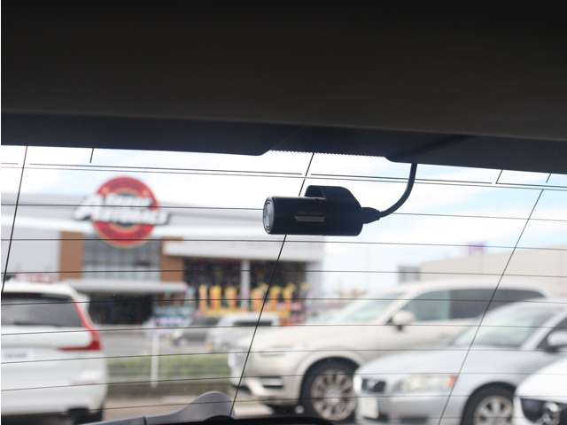 ボルボ Ｖ６０クロスカントリー Ｔ５ ＡＷＤ プロ ４ＷＤ R2年 (東海) 99