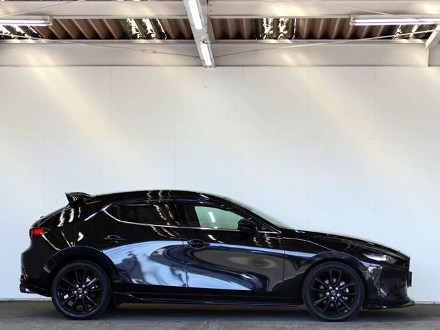 マツダ ＭＡＺＤＡ３　ファストバック ２．０ ２０Ｓ ブラックトーンエディション R5年 (東海) 99