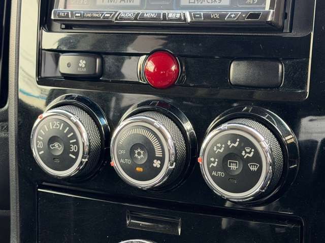 三菱 デリカ　Ｄ：５ ２．２ Ｄ パワーパッケージ ディーゼルターボ ４ＷＤ H27年 (東海) 99