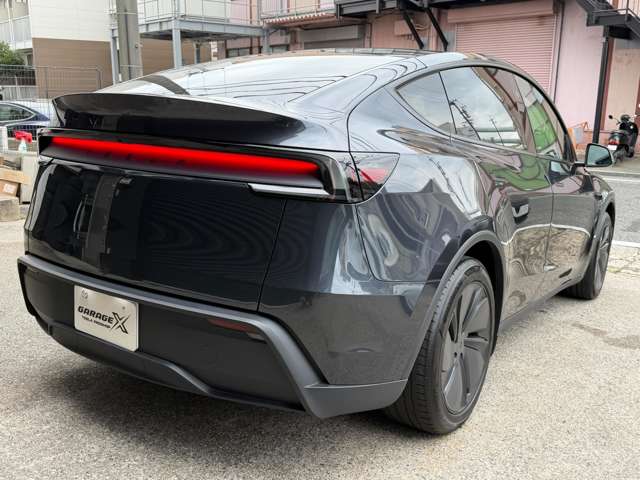テスラ モデルＹ ＲＷＤ 黒内装 純正１９インチＡＷ R7年 (東海) 99