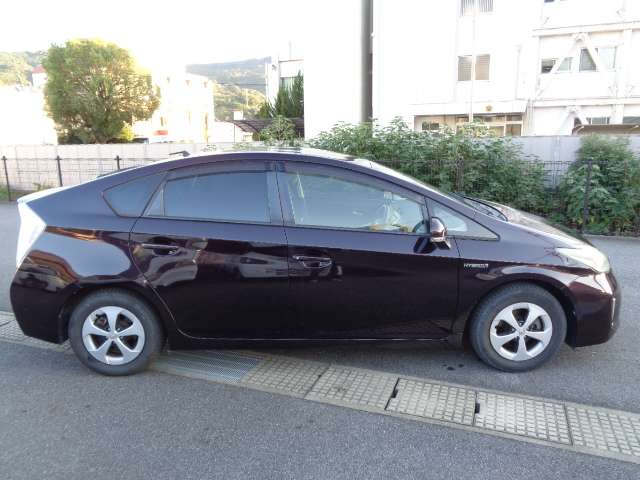 トヨタ プリウス １．８ Ｓ H24年 (近畿) 99