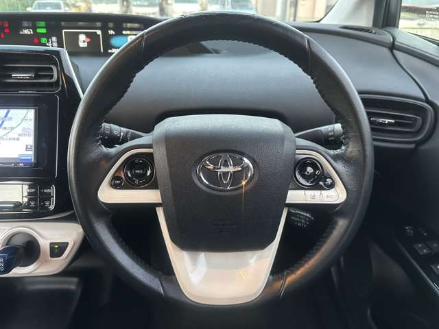 トヨタ プリウス １．８ Ｓ H30年 (関東) 99