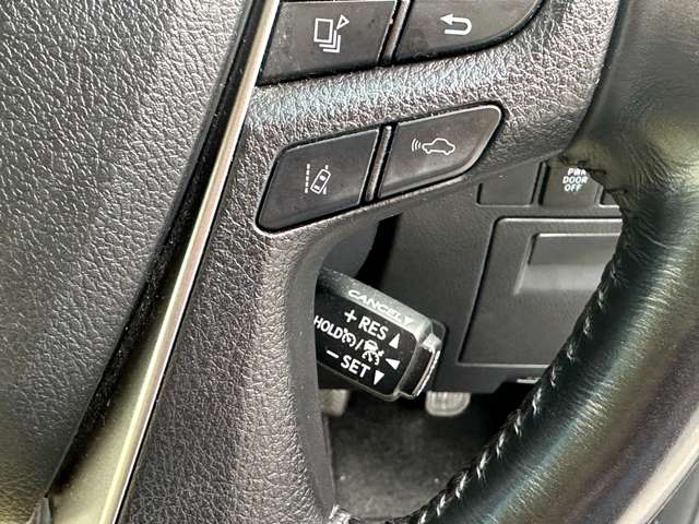 トヨタ アルファード　ハイブリッド ハイブリッド ２．５ Ｇ Ｅ－ＦＯＵＲ ４ＷＤ H30年 (関東) 99