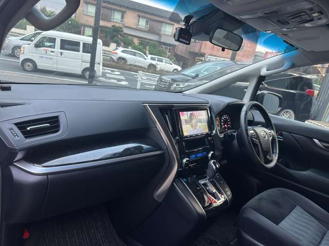 トヨタ アルファード ２．５ Ｓ H30年 (関東) 99