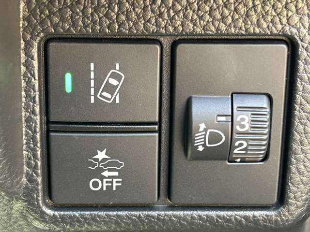 ホンダ Ｎ　ＢＯＸ カスタム ６６０ Ｌ R3年 (関東) 99