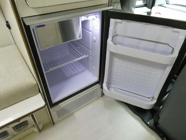 トヨタ タウンエーストラック カーインテリア高橋 R4年 (関東) 99