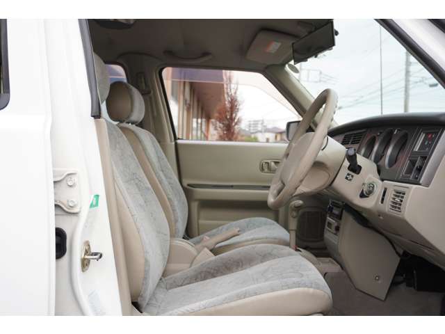 日産 ラシーン １．５ タイプＡ ４ＷＤ H10年 (関東) 99