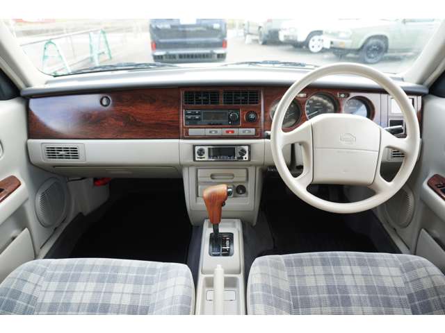 日産 ラシーン １．５ タイプＩＩＩ ４ＷＤ H7年 (関東) 99