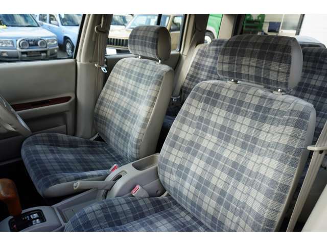 日産 ラシーン １．５ タイプＩＩＩ ４ＷＤ H7年 (関東) 99