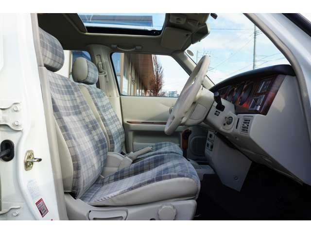 日産 ラシーン １．５ タイプＩＩＩ ４ＷＤ H7年 (関東) 99