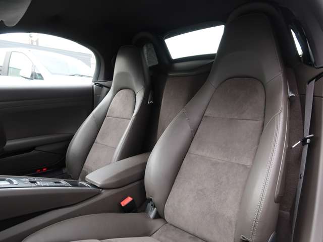 ポルシェ ７１８ボクスター ＰＤＫ H29年 (関東) 99