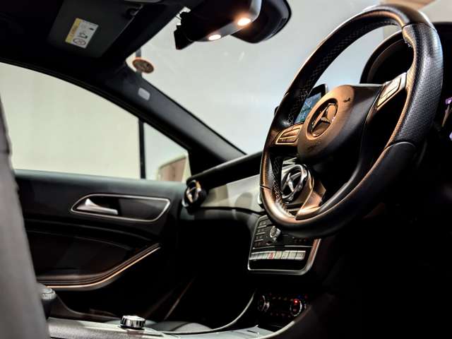 メルセデスベンツ ＧＬＡクラス ＧＬＡ２２０ ４マチック ４ＷＤ H29年 () 99