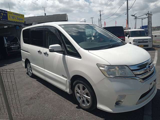 日産 セレナ ２．０ ハイウェイスター Ｓ－ＨＹＢＲＩＤ Ｖセレクション H25年 (関東) 99