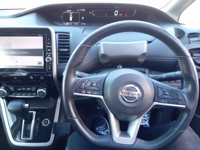 日産 セレナ ２．０ ハイウェイスター Ｖセレクション H29年 (関東) 99