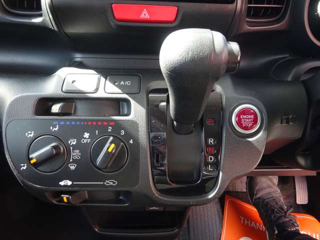 ホンダ Ｎ　ＢＯＸ＋ ６６０ Ｇ 車イス仕様車 H28年 (中国) 99