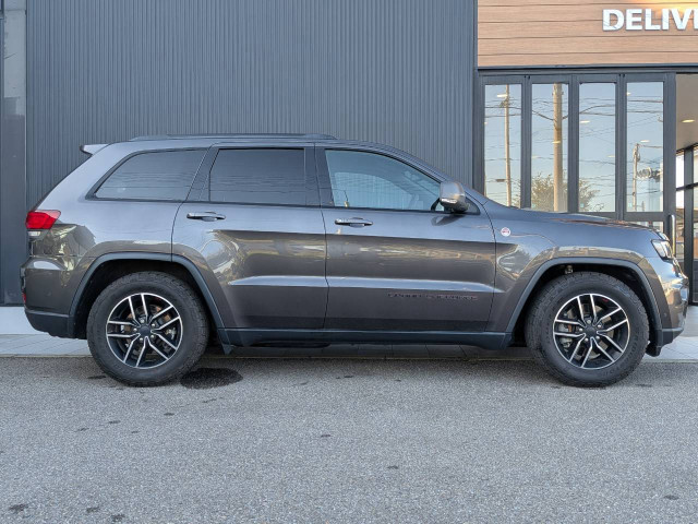 ジープ グランドチェロキー トレイルホーク ４ＷＤ R1年 (四国) 99