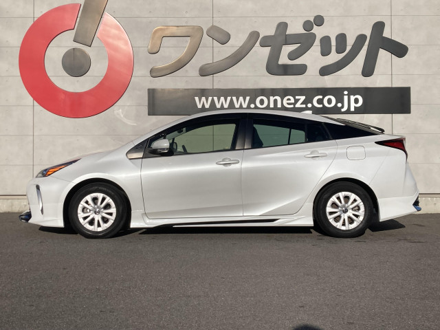 トヨタ プリウス １．８ Ｓ セーフティ プラスＩＩ R3年 (四国) 99