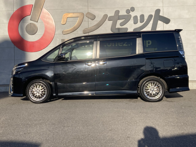 トヨタ ヴォクシー １．８ ハイブリッド ＺＳ 煌ＩＩＩ R3年 (四国) 99