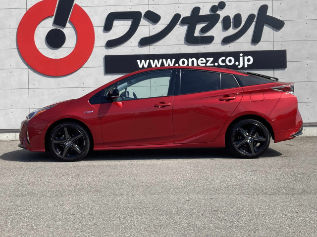 トヨタ プリウス １．８ Ａ プレミアム ツーリングセレクション ２０ＴＨアニバーサリー リミテッド H29年 (四国) 99