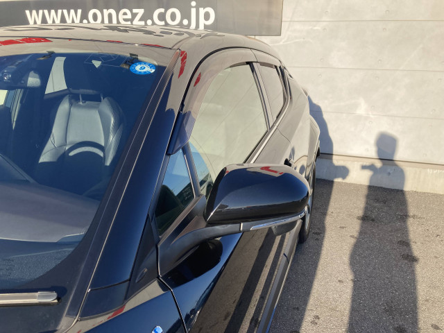 トヨタ Ｃ−ＨＲ ハイブリッド １．８ Ｇ H29年 (四国) 99