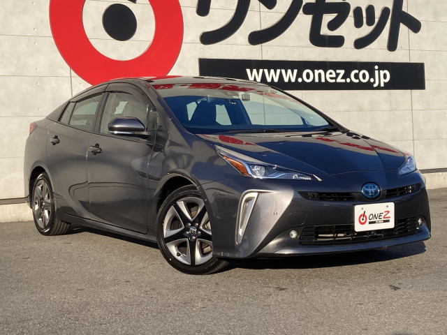 トヨタ プリウス １．８ Ａ ツーリングセレクション R3年 (四国) 99