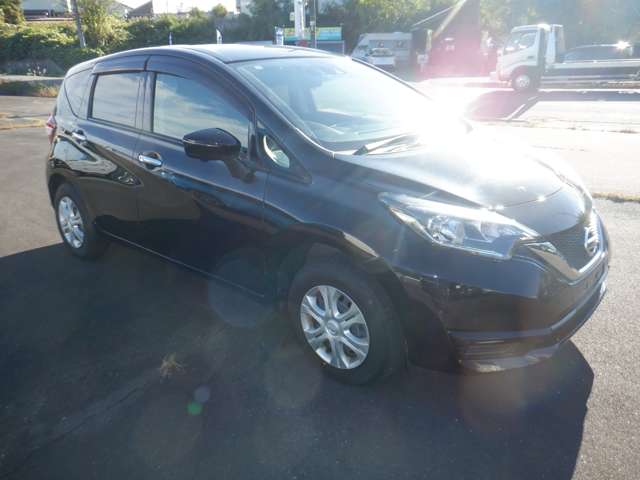 日産 ノート １．２ Ｘ ＦＯＵＲ ４ＷＤ R1年 () 99