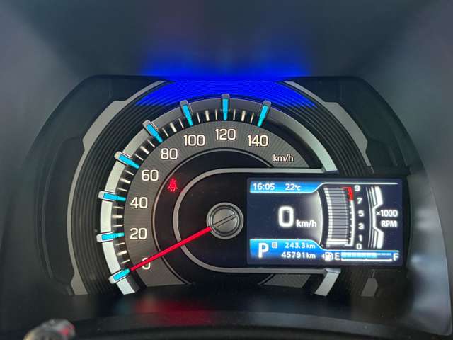 マツダ フレアクロスオーバー ６６０ ハイブリッド ＸＴ スペシャル ４ＷＤ R5年 () 99