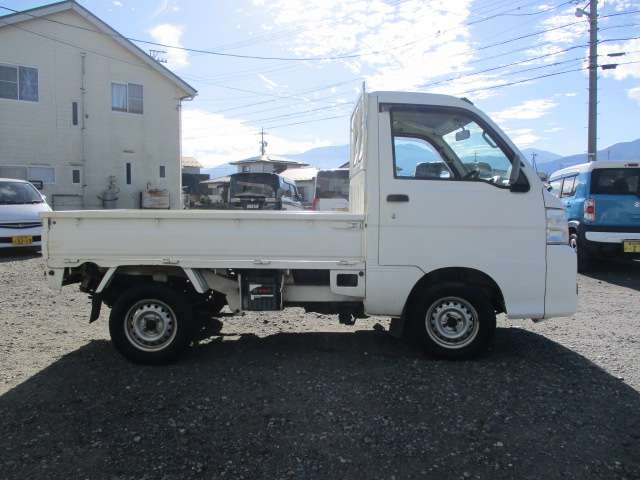 ダイハツ ハイゼットトラック ６６０ スペシャル ３方開 ４ＷＤ H21年 () 99